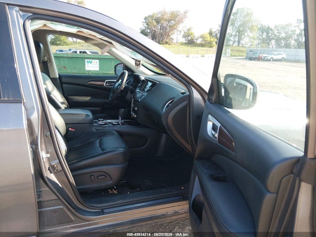 Продажа на аукционе авто 2016 Nissan Pathfinder Sl, vin: 5N1AR2MM1GC626857, номер лота: 45934214