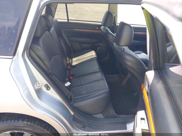 45934244 :رقم المزاد ، 4S4BRBKC5D3325454 vin ، 2013 Subaru Outback 2.5i Limited مزاد بيع