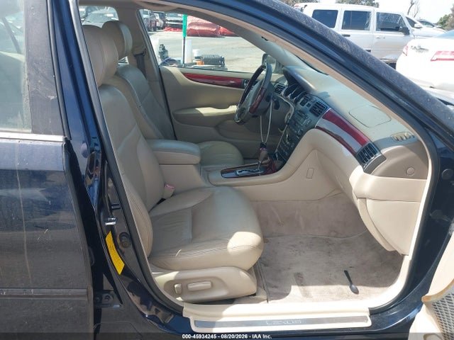 Aukcja sprzedaży 2002 Lexus Es 300, vin: JTHBF30G025013695, numer aukcji: 45934245
