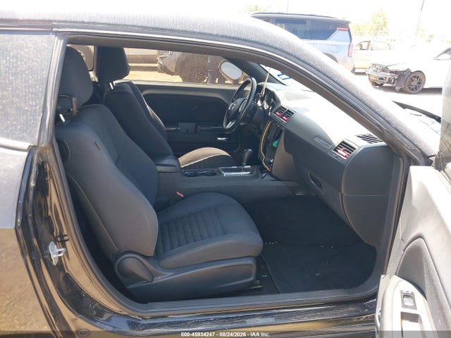 45934247 :رقم المزاد ، 2C3CDYAG4DH561917 vin ، 2013 Dodge Challenger Sxt مزاد بيع