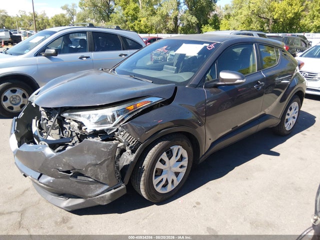 Toyota C-HR LE 2019 JTNKHMBX9K1013244 Image 2