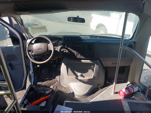 Продаж на аукціоні авто 2011 Ford E-350 Cutaway, vin: 1FDEE3FS1BDA14871, номер лоту: 45934327