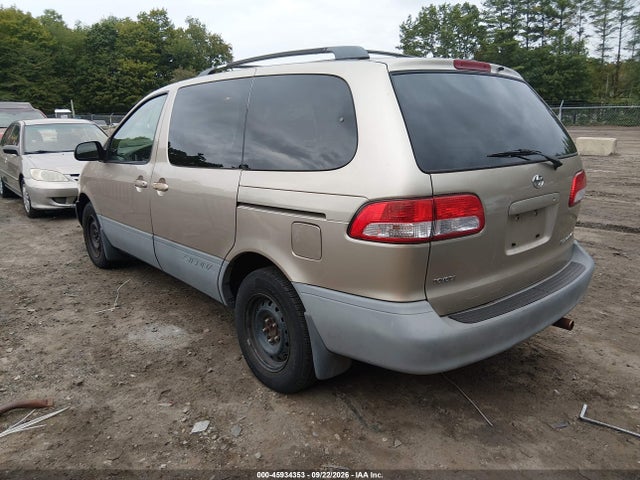 Продажа на аукционе авто 2002 Toyota Sienna Ce, vin: 4T3ZF19CX2U424521, номер лота: 45934353