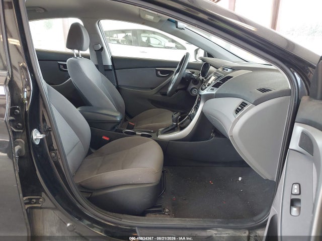 Продаж на аукціоні авто 2016 Hyundai Elantra Se, vin: 5NPDH4AE6GH673545, номер лоту: 45934367