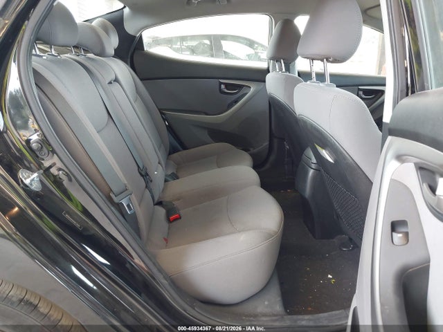 Продаж на аукціоні авто 2016 Hyundai Elantra Se, vin: 5NPDH4AE6GH673545, номер лоту: 45934367