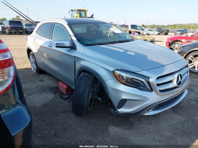 45934387 :رقم المزاد ، WDCTG4GB2FJ182580 vin ، 2015 Mercedes-benz Gla 250 4matic مزاد بيع