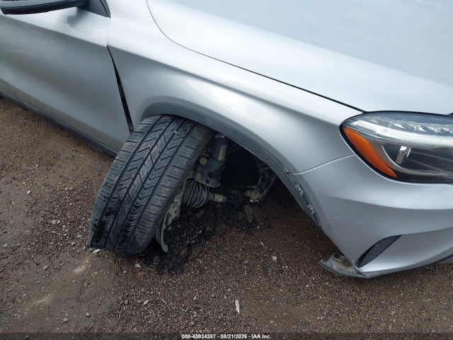 45934387 :رقم المزاد ، WDCTG4GB2FJ182580 vin ، 2015 Mercedes-benz Gla 250 4matic مزاد بيع