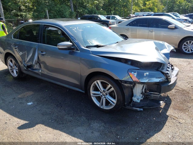 Aukcja sprzedaży 2014 Volkswagen Passat 2.0l Tdi Se, vin: 1VWBN7A38EC100460, numer aukcji: 45934396
