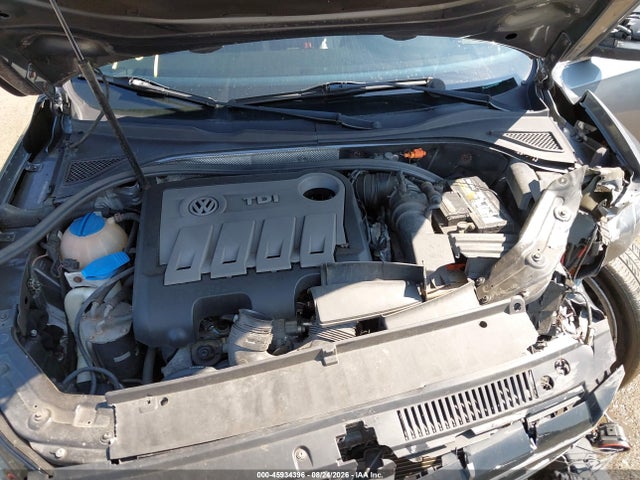 Aukcja sprzedaży 2014 Volkswagen Passat 2.0l Tdi Se, vin: 1VWBN7A38EC100460, numer aukcji: 45934396