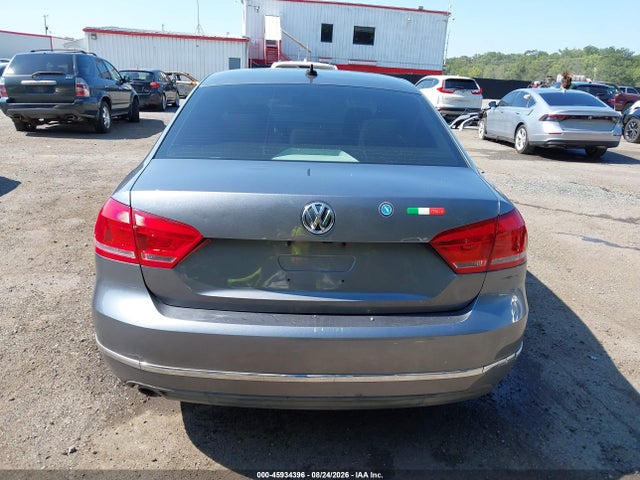 Aukcja sprzedaży 2014 Volkswagen Passat 2.0l Tdi Se, vin: 1VWBN7A38EC100460, numer aukcji: 45934396