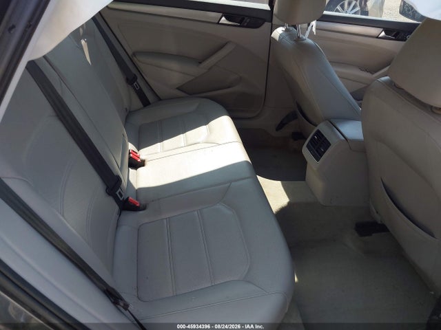 Aukcja sprzedaży 2014 Volkswagen Passat 2.0l Tdi Se, vin: 1VWBN7A38EC100460, numer aukcji: 45934396