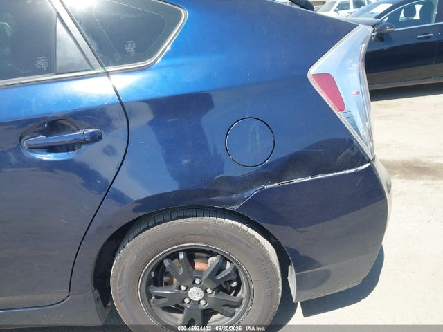Toyota Prius Two 2015 JTDKN3DU5F0446890 Image 19