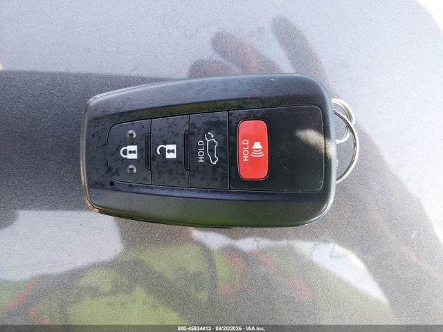 Продажа на аукционе авто 2023 Toyota Rav4 Hybrid Xle Premium, vin: JTMB6RFV1PD111447, номер лота: 45934413