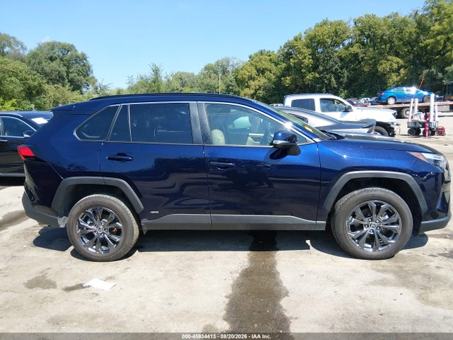 Продажа на аукционе авто 2023 Toyota Rav4 Hybrid Xle Premium, vin: JTMB6RFV1PD111447, номер лота: 45934413