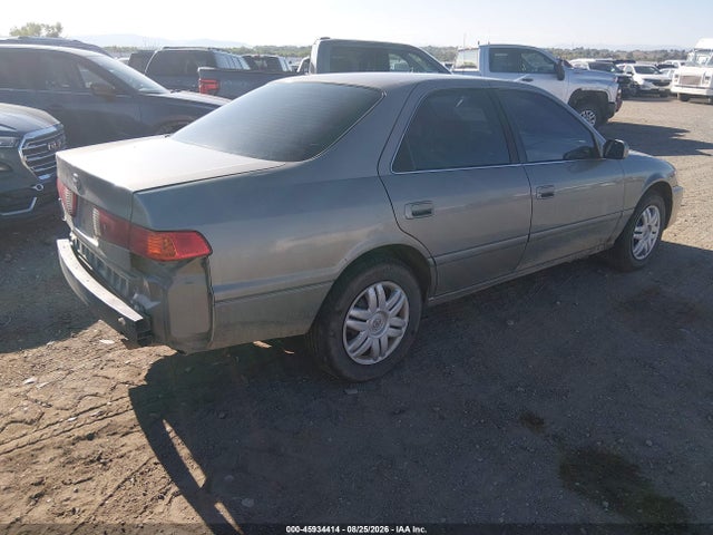 2001 Toyota Camry Le მანქანა იყიდება აუქციონზე, vin: 4T1BG22K51U082697, აუქციონის ნომერი: 45934414