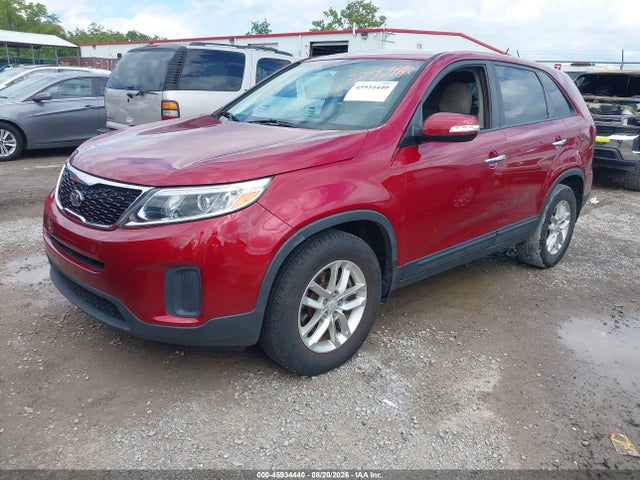 Продаж на аукціоні авто 2015 Kia Sorento Lx, vin: 5XYKT3A60FG661180, номер лоту: 45934440