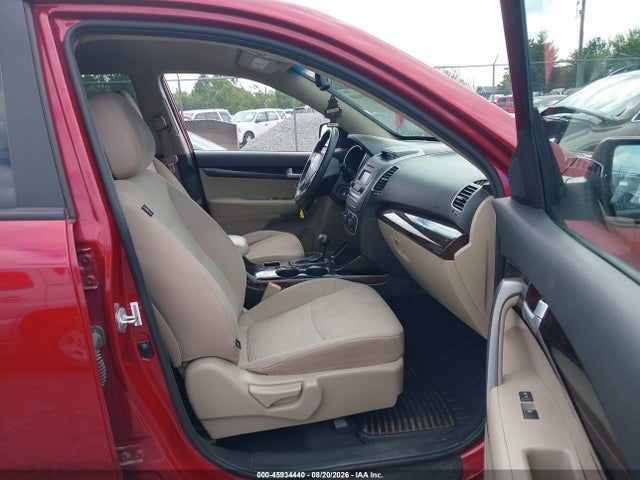 Продаж на аукціоні авто 2015 Kia Sorento Lx, vin: 5XYKT3A60FG661180, номер лоту: 45934440