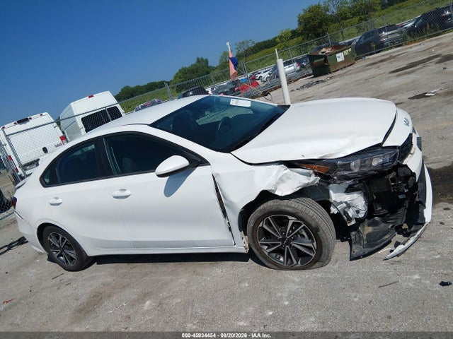Продажа на аукционе авто 2024 Kia Forte Lxs, vin: 3KPF24AD9RE815850, номер лота: 45934454