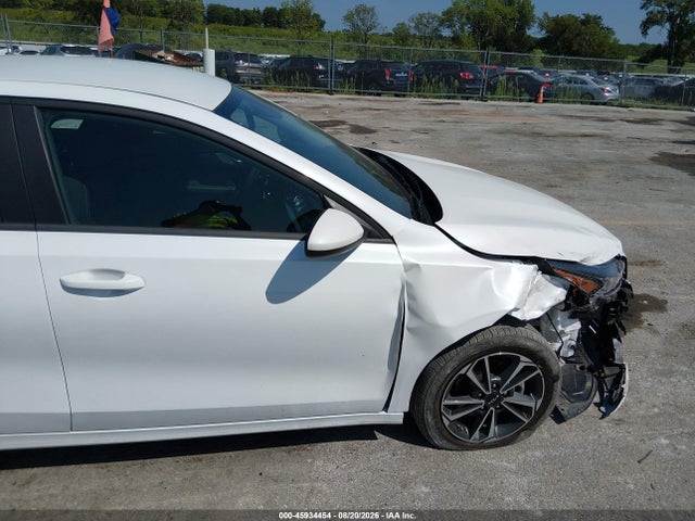 Продажа на аукционе авто 2024 Kia Forte Lxs, vin: 3KPF24AD9RE815850, номер лота: 45934454