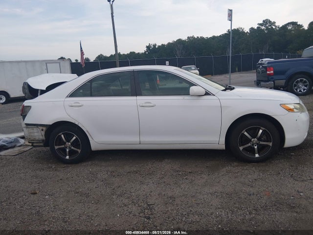 45934468 :رقم المزاد ، 4T1BE46K67U517554 vin ، 2007 Toyota Camry Le مزاد بيع