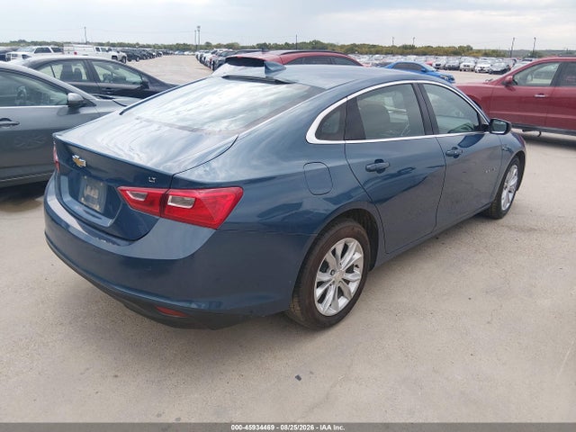 1G1ZD5ST4SF114883 Chevrolet Malibu Fwd 1lt
