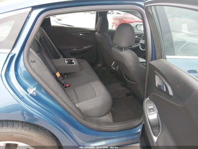 1G1ZD5ST4SF114883 Chevrolet Malibu Fwd 1lt