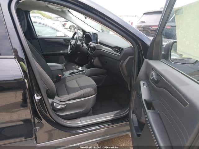 1FMCU0GN5RUA64457 Ford Escape Active