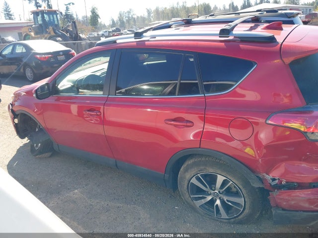 JTMRFREV3HJ123327 Toyota Rav4 Xle