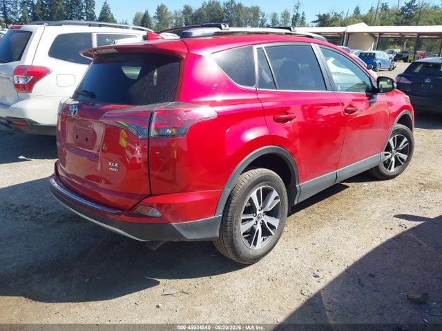 JTMRFREV3HJ123327 Toyota Rav4 Xle