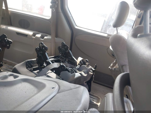 45934574 :رقم المزاد ، 2C8GP64LX2R796975 vin ، 2002 Chrysler Town & Country Limited مزاد بيع
