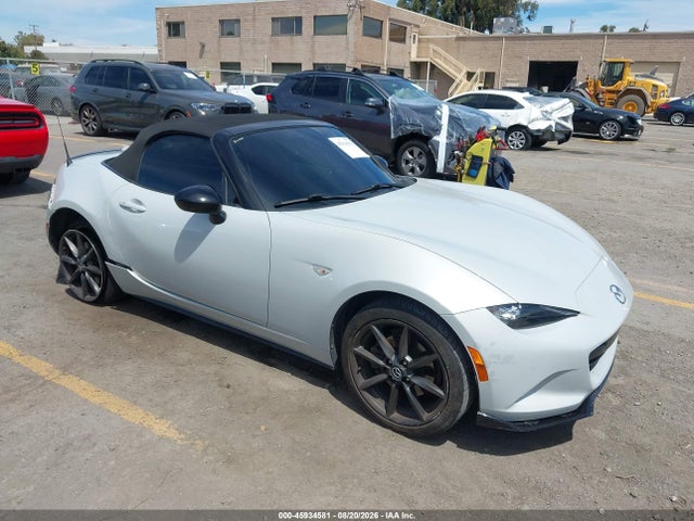 45934581 :رقم المزاد ، JM1NDAC79G0110855 vin ، 2016 Mazda Mx-5 Miata Club مزاد بيع