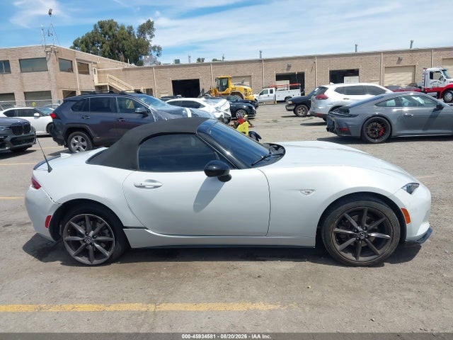 45934581 :رقم المزاد ، JM1NDAC79G0110855 vin ، 2016 Mazda Mx-5 Miata Club مزاد بيع