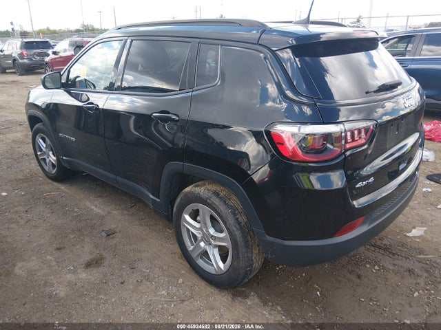 2023 Jeep Compass Latitude 4x4 მანქანა იყიდება აუქციონზე, vin: 3C4NJDBN3PT500668, აუქციონის ნომერი: 45934582