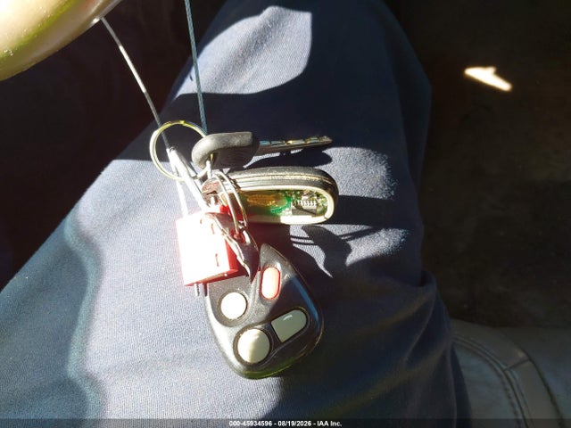 Продажа на аукционе авто 2001 Buick Park Avenue, vin: 1G4CW54K614136305, номер лота: 45934596