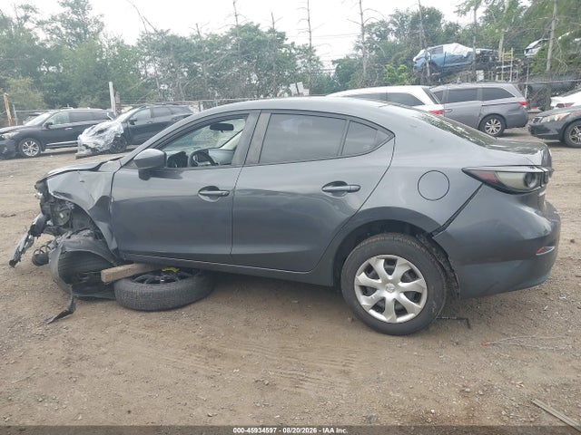 Продаж на аукціоні авто 2016 Mazda Mazda3 I Sport, vin: 3MZBM1T77GM311554, номер лоту: 45934597