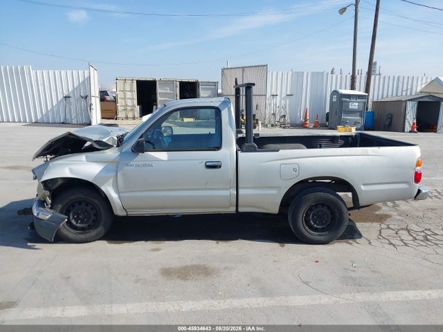 Продажа на аукционе авто 2000 Toyota Tacoma, vin: 5TENL42N5YZ700220, номер лота: 45934643