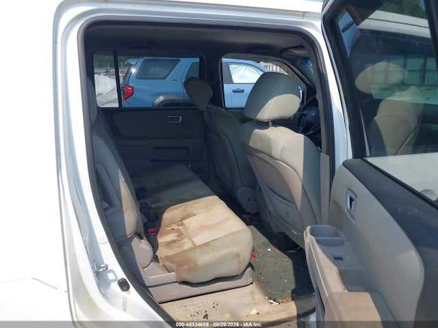 Продажа на аукционе авто 2015 Honda Pilot Lx, vin: 5FNYF3H29FB001179, номер лота: 45934659