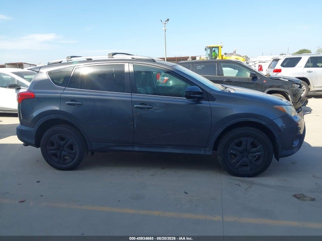 45934665 :رقم المزاد ، 2T3ZFREVXFW140804 vin ، 2015 Toyota Rav4 Le مزاد بيع