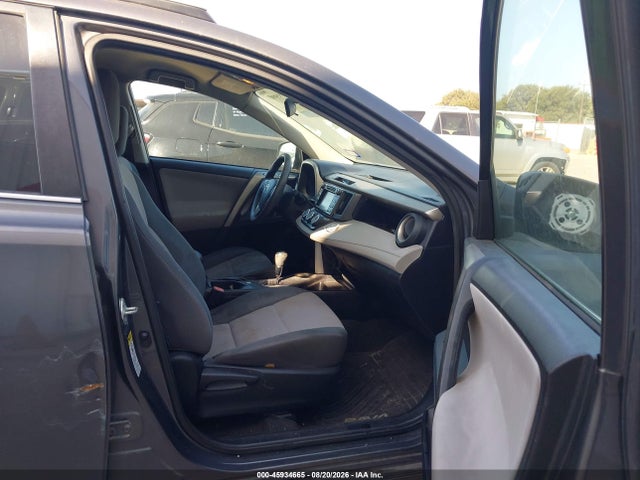45934665 :رقم المزاد ، 2T3ZFREVXFW140804 vin ، 2015 Toyota Rav4 Le مزاد بيع