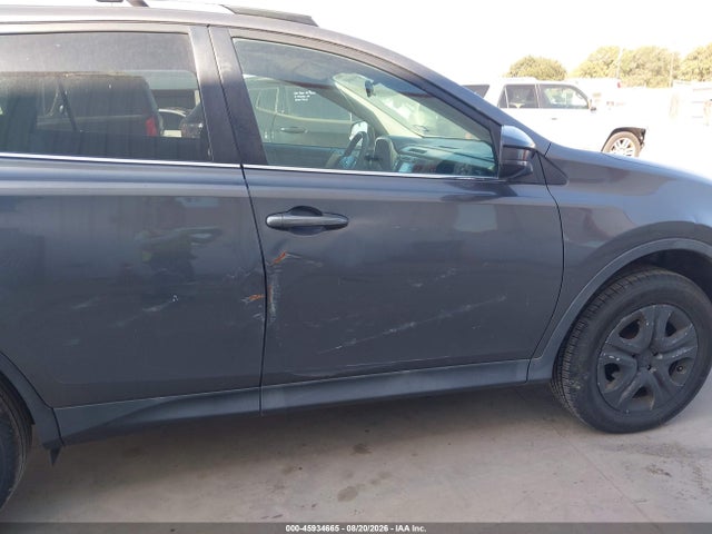 45934665 :رقم المزاد ، 2T3ZFREVXFW140804 vin ، 2015 Toyota Rav4 Le مزاد بيع