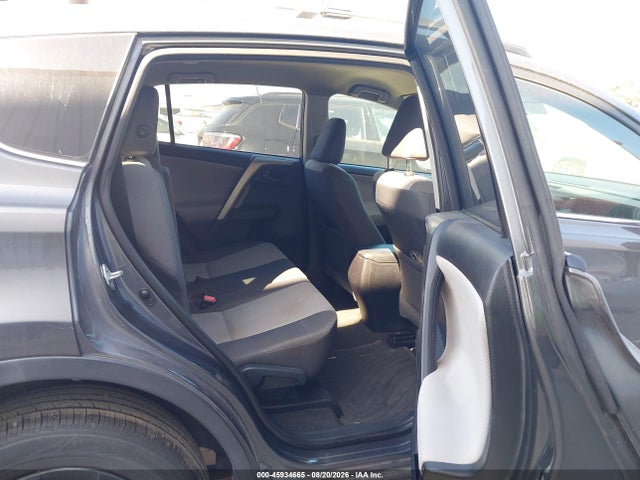 45934665 :رقم المزاد ، 2T3ZFREVXFW140804 vin ، 2015 Toyota Rav4 Le مزاد بيع