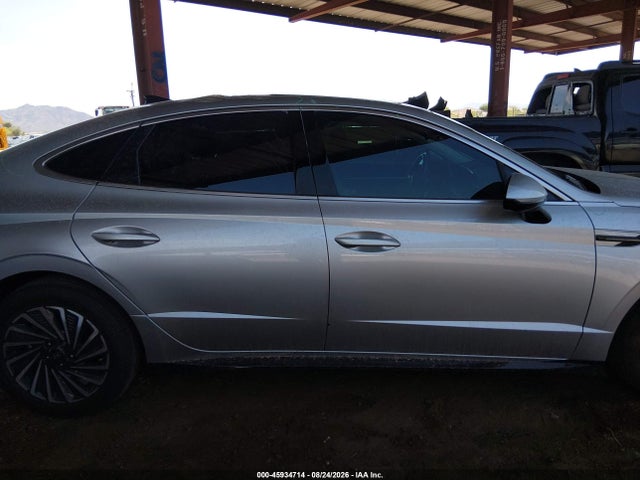 2025 Hyundai Sonata Hybrid Limited მანქანა იყიდება აუქციონზე, vin: KMHL54JJ4SA105565, აუქციონის ნომერი: 45934714