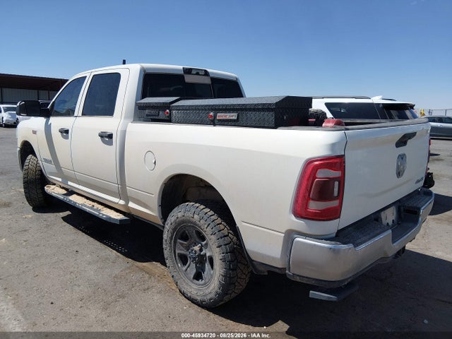 Продажа на аукционе авто 2022 Ram 2500, vin: 3C6UR5CJ8NG271973, номер лота: 45934720