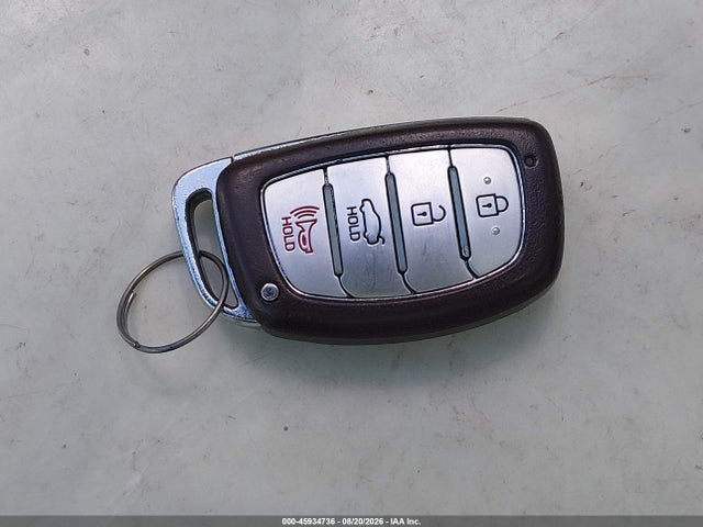 KMHD84LF4HU206312 Hyundai ELANTRA SE