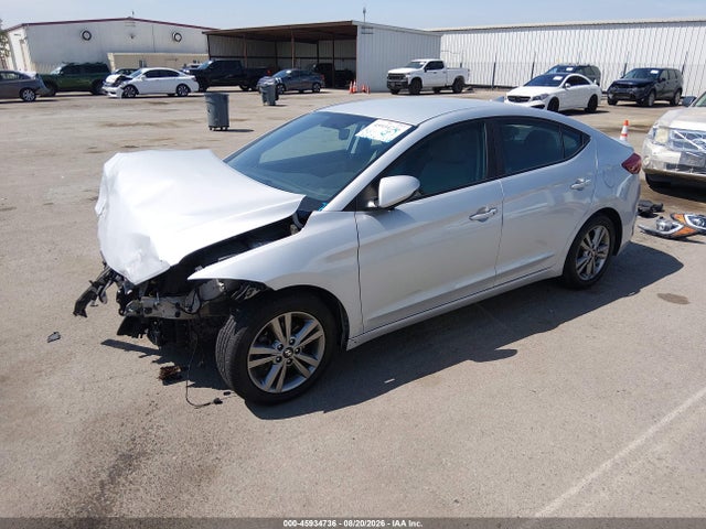 KMHD84LF4HU206312 Hyundai ELANTRA SE