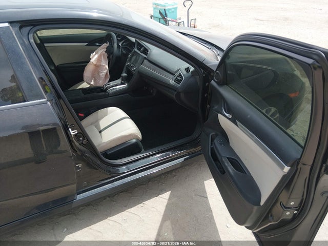 Продажа на аукционе авто 2017 Honda Civic Ex, vin: 19XFC2F77HE072544, номер лота: 45934782