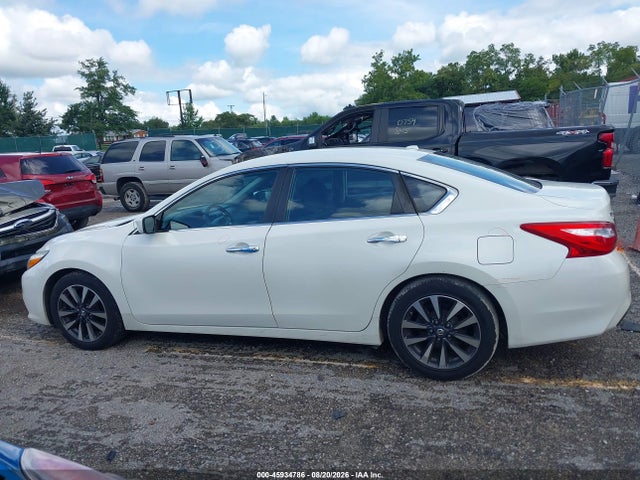 2016 Nissan Altima 2.5/2.5 S/2.5 Sl/2.5 Sr/2.5 Sv მანქანა იყიდება აუქციონზე, vin: 1N4AL3AP6GC227104, აუქციონის ნომერი: 45934786