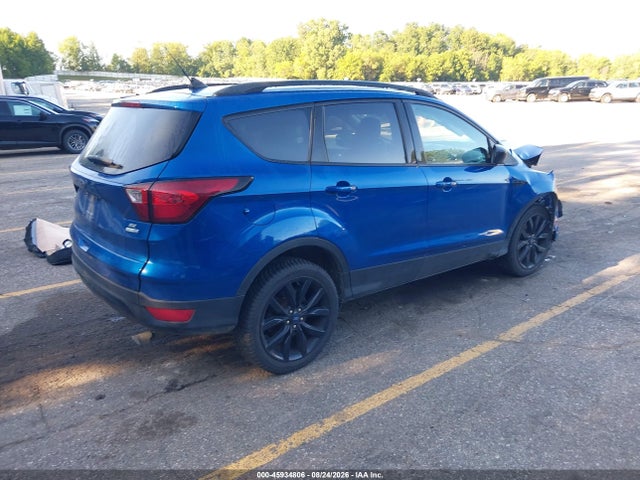 Продаж на аукціоні авто 2019 Ford Escape Se, vin: 1FMCU9GD4KUC01678, номер лоту: 45934806
