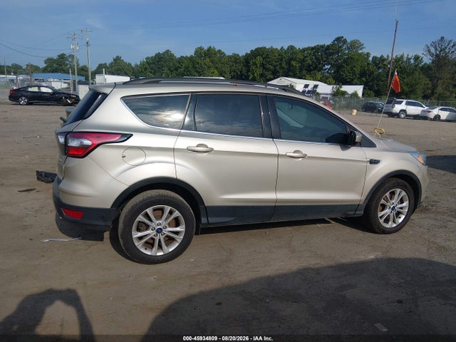 Ford ESCAPE SE 2018 1FMCU0GD5JUC67585 Image 13