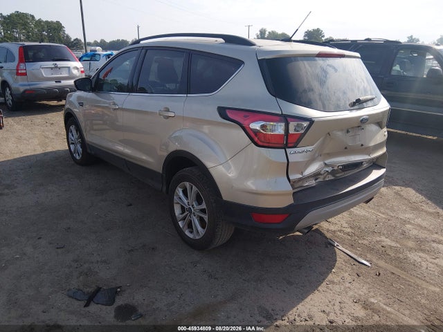 Ford ESCAPE SE 2018 1FMCU0GD5JUC67585 Image 3